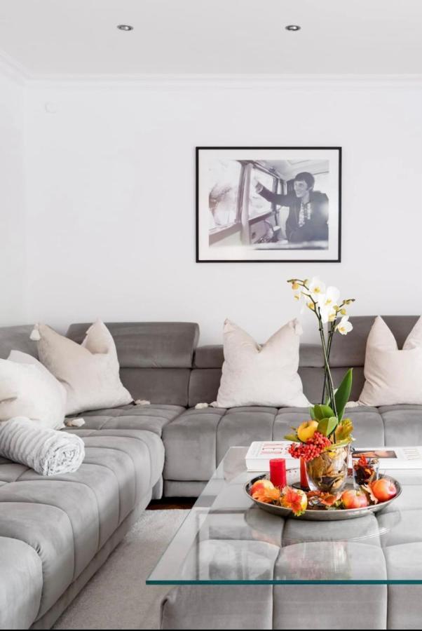 Appartement Luxury Penthouse ☆ ☆ ☆ ☆ ☆ Keulen