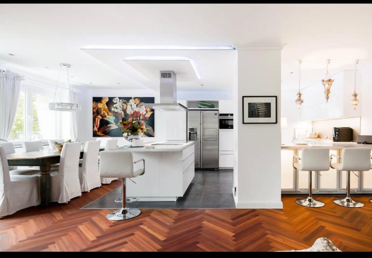 Appartement Luxury Penthouse ☆ ☆ ☆ ☆ ☆ Keulen